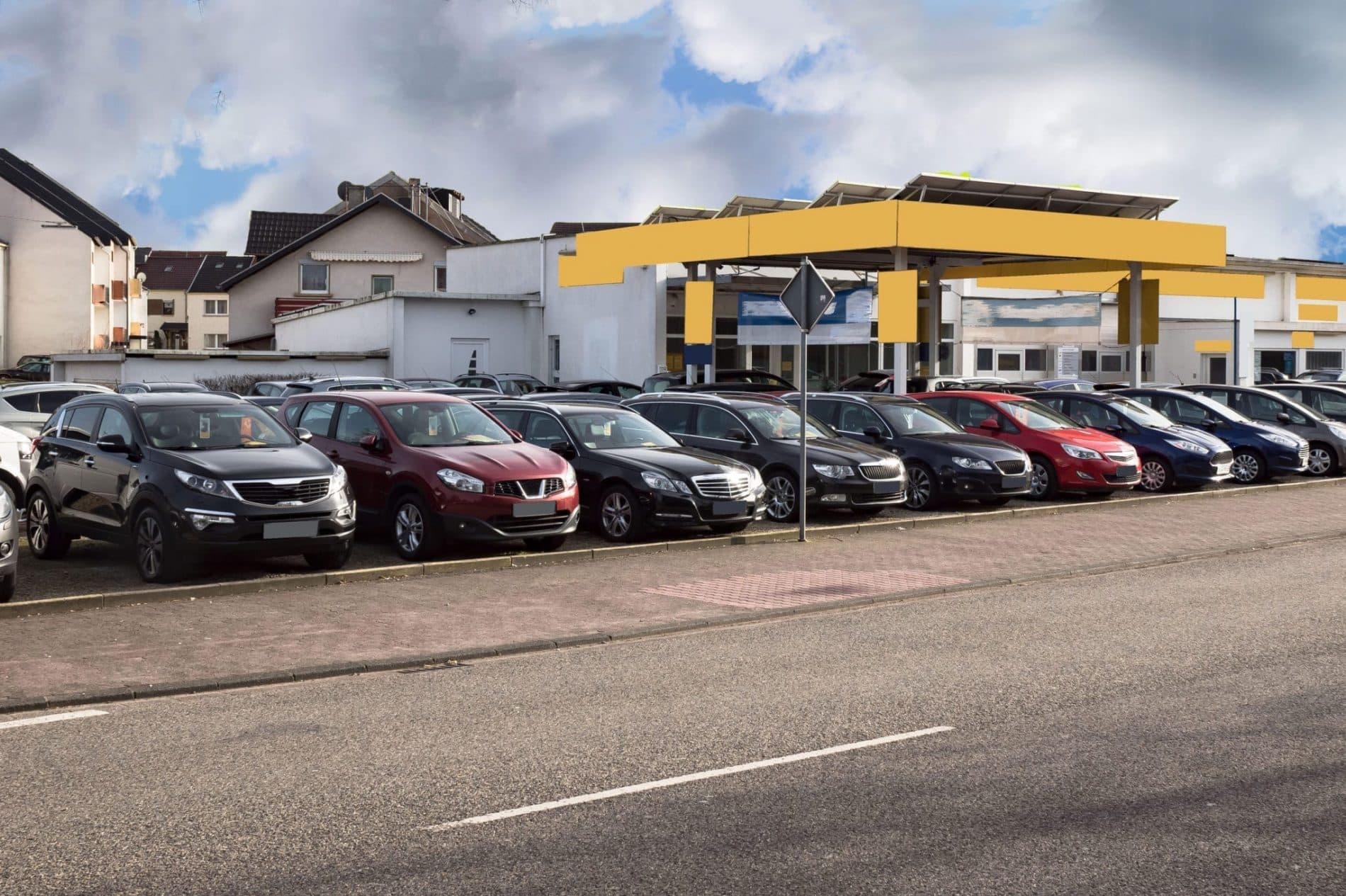Garage auto proposant la vente de voitures d'occasion pour petits budgets à  Rennes